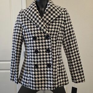Rampage Black and White Houndstooth Pea Coat